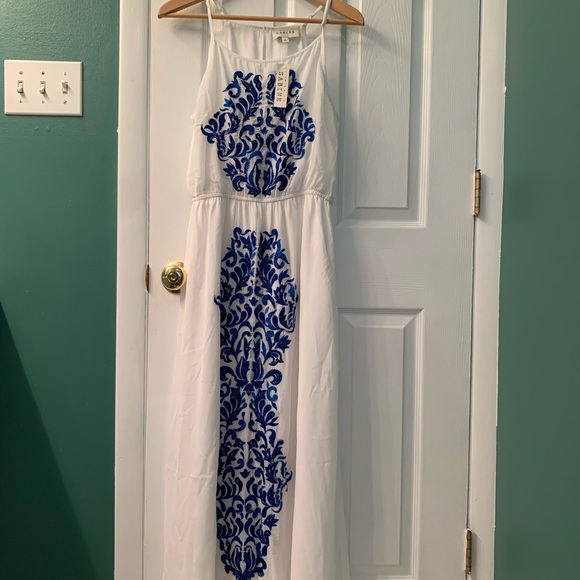 Sabine white maxi dress with blue beadwork - Picture 2 of 6